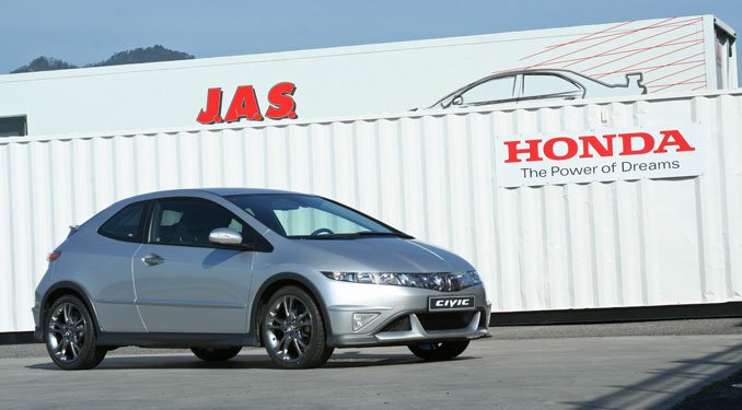 Vezettük: Új Honda Civic Type R 14