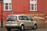 Teszt: Ford Galaxy 2.0 TDCi 55