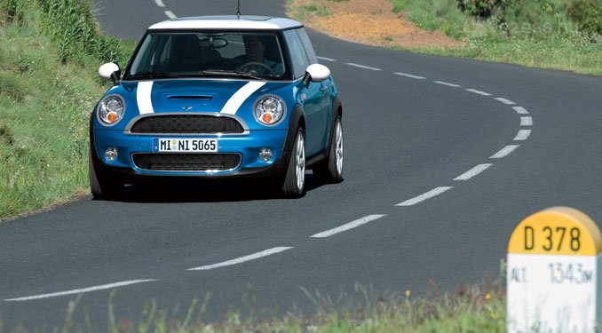 Teszt: Mini Cooper S 38