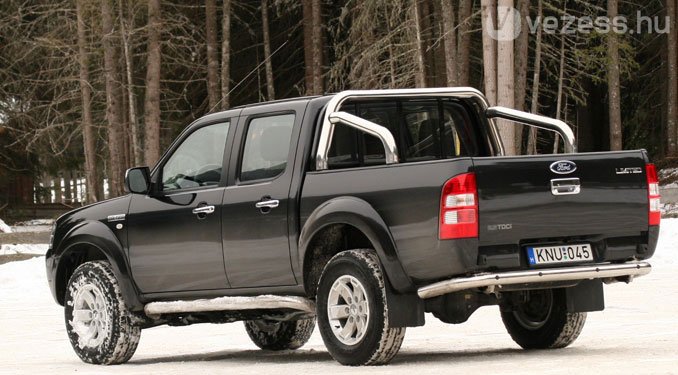 Vezettük: Ford Ranger 2,5 TDCi 25