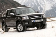 Vezettük: Ford Ranger 2,5 TDCi 72