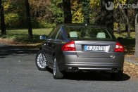 Teszt: Volvo S80 V8 42