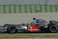 Alonso eddig remekel a McLarennel