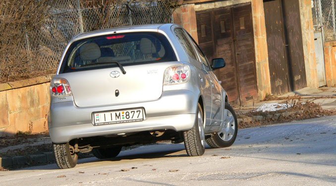 Jó híre és kis fogyasztása nagyon felveri a Yaris árát