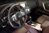 A Lexus hibájából tanul az Infiniti 22