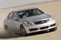 A Lexus hibájából tanul az Infiniti 25