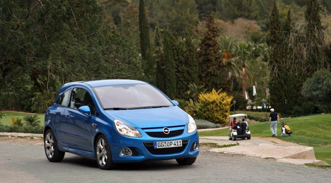 Vezettük: Opel Corsa OPC 14