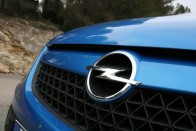 Vezettük: Opel Corsa OPC 48