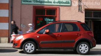 Teszt: Suzuki SX-4