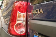 Teszt: Dacia Logan 1.4 MCV 37