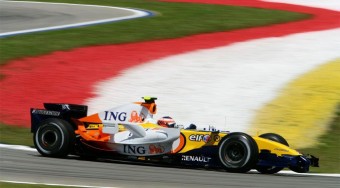 Kovalainen az élen az utolsó napon