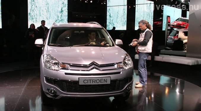 Úttalan utakon a Citroën 23