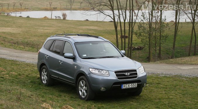 Teszt: Hyundai Santa Fe 2.2 CRDi 43