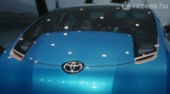 Toyota: nulla kibocsátás a cél