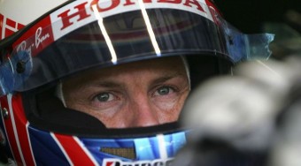 Button nem menekül a Hondától