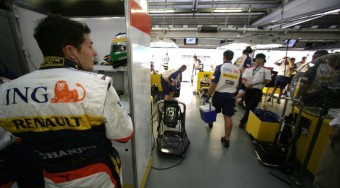 A Renault szerint Alonso visszacsúszik