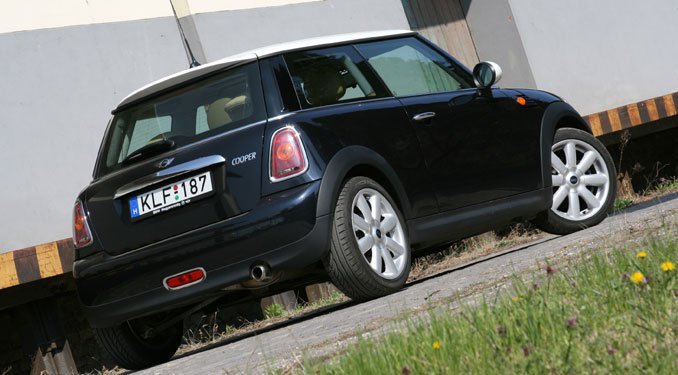 Teszt: MINI Cooper 25