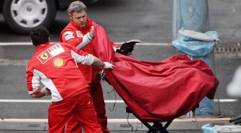 Ferrarisok börtönben