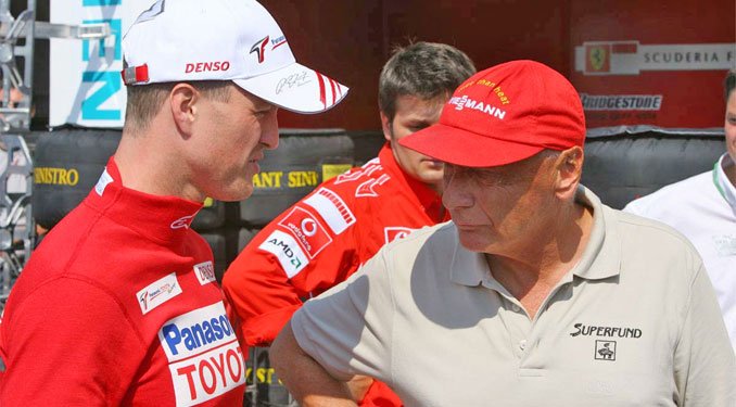 Lauda kiosztotta a Toyotát