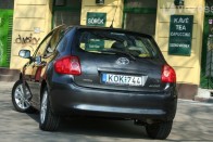 Teszt: Toyota Auris 1.6 53