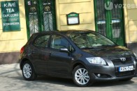 Teszt: Toyota Auris 1.6 39