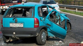 Motoros felvonulás a motorosokért