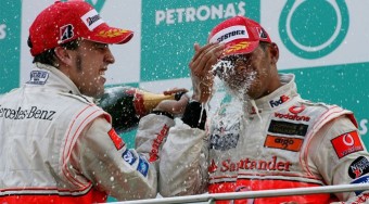 Söröznél Alonsóval?