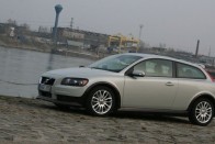 Teszt: Volvo C30 T5 62