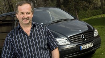 A pékmester munkatársa