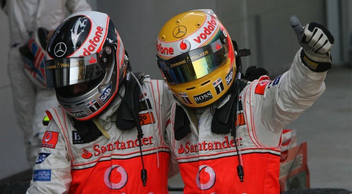 Alonso Hamiltonra is rászállt 6 | Vezess Vége a mézesheteknek...