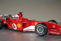 Színt váltott a Ferrari 114