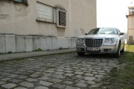 Teszt: Chrysler 300C 3,0 CRD 62