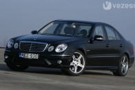 Teszt: Mercedes-Benz E63 AMG 120