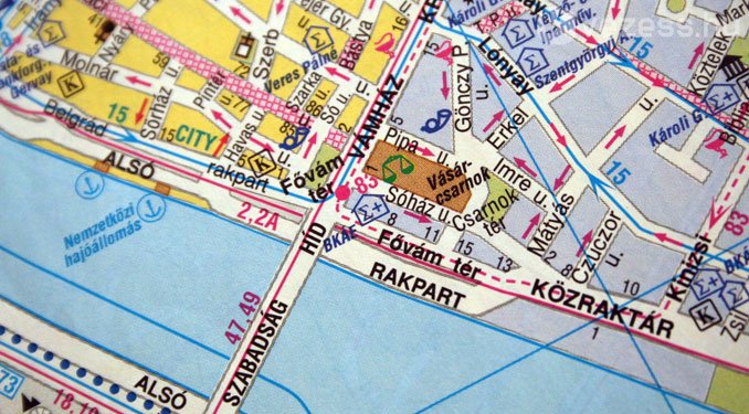 Kiürült a pesti rakpart