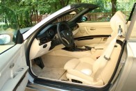 Teszt: BMW 335i Cabrio 46