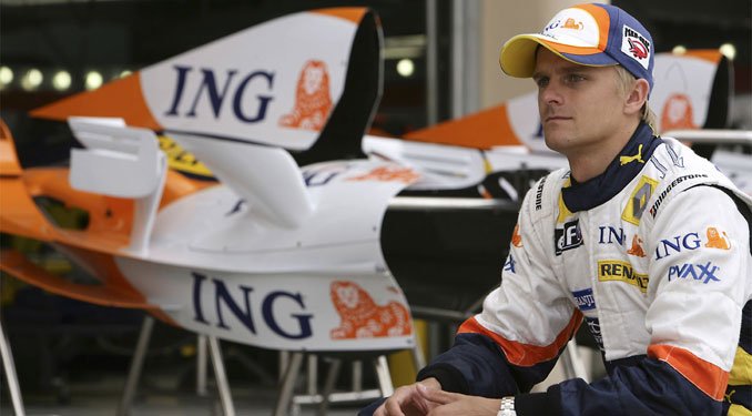 Barcelona: Heikki Kovalainen rovata 11