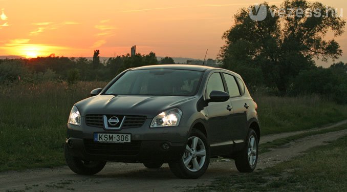 Teszt: Nissan Qashqai 1,6i 23