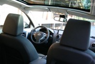 Teszt: Nissan Qashqai 1,6i 44