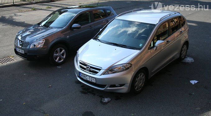 Teszt: Nissan Qashqai 1,6i 9