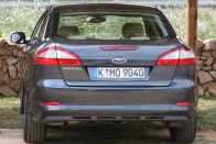 Vezettük: Ford Mondeo 2007 78