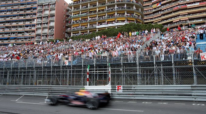 Kettős McLaren győzelem Monacóban 35