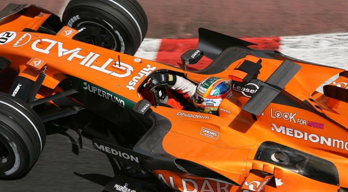 Kettős McLaren győzelem Monacóban 18