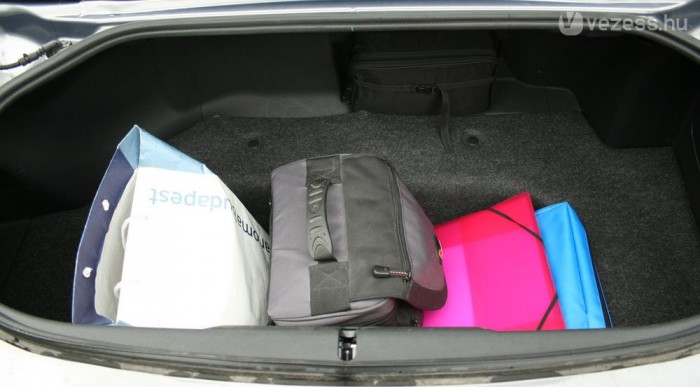 Persze lehetne színig rakni