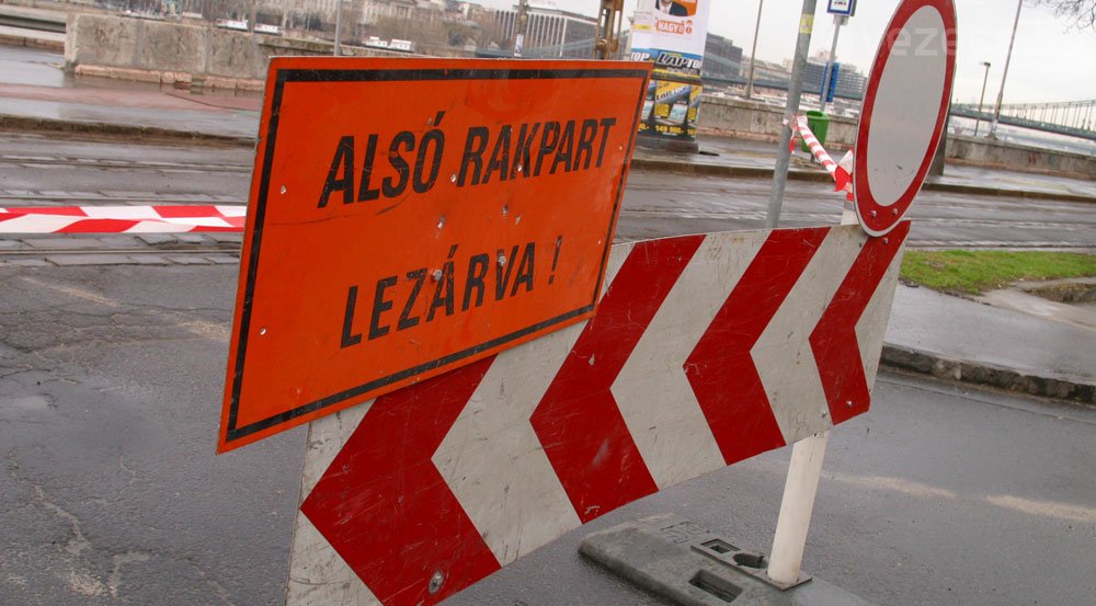 Hétfőtől lezárják a rakpartot 16