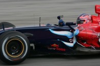 A Toro Rosso nem eladó 90