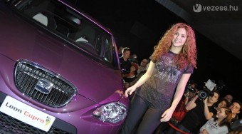 Shakira és a nyitott SEAT-ok