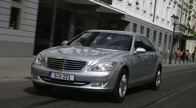 Vizsgálják a külföldi rendszámú autókat