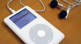 Töméntelen zene a Toyotákban