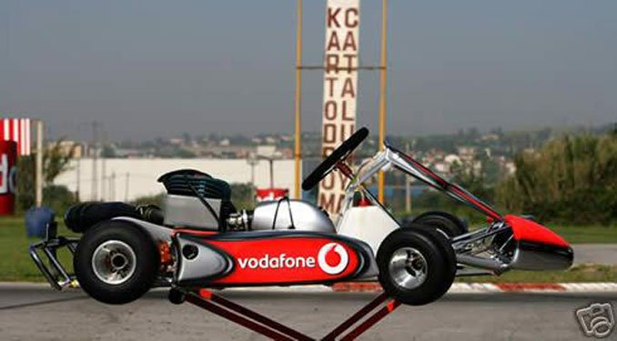 Hamilton gokartja az eBay-en