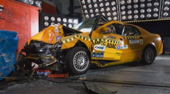 Újabb halálos kínai autó